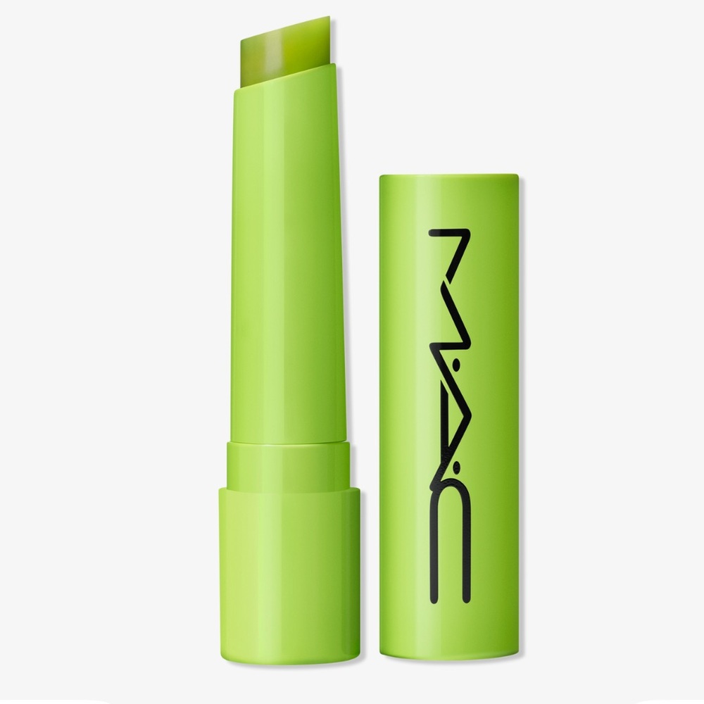 MACβ Cosmetics Squirt Plumping GLoss stick